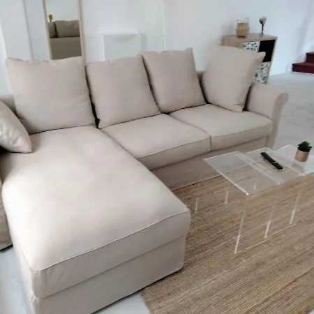 Maison Marie Curie Hotel