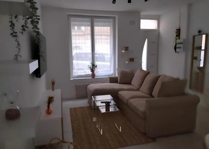 Maison Marie Curie * Saint-Quentin (Aisne)