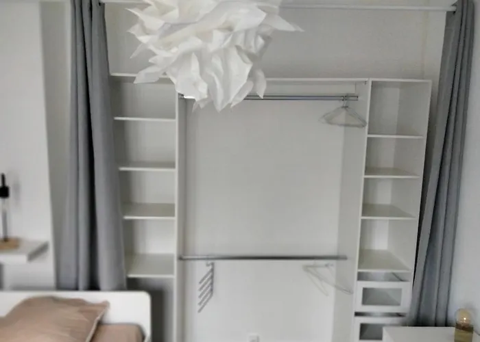 Hotel Maison Marie Curie Saint-Quentin (Aisne)